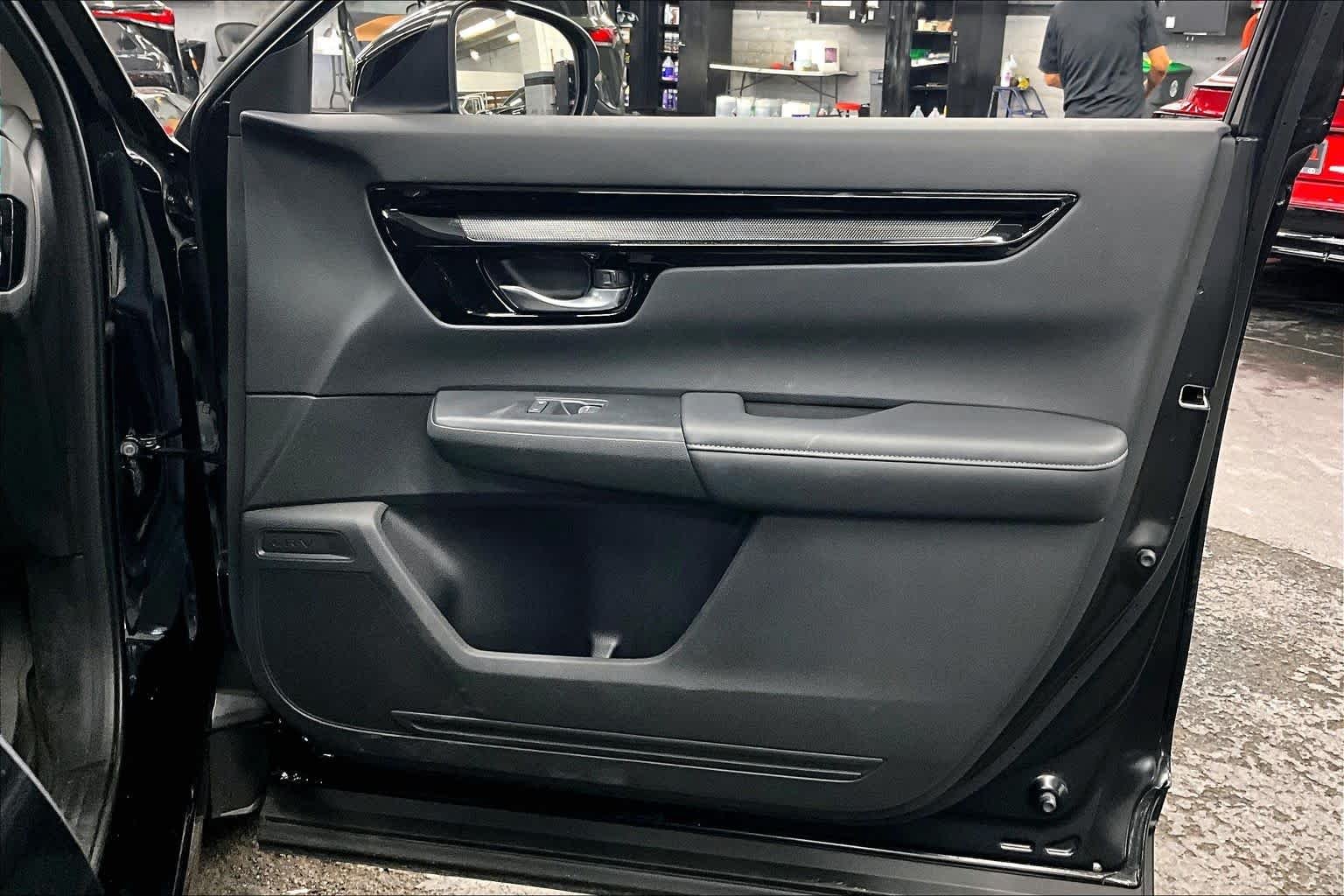 2025 Honda CR-V EX-L - Photo 22