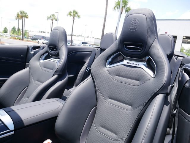 New 2026 MANUFAKTUR Alpine Grey Mercedes-Benz AMG® CLE 53 4MATIC+ Cabriolet image 33
