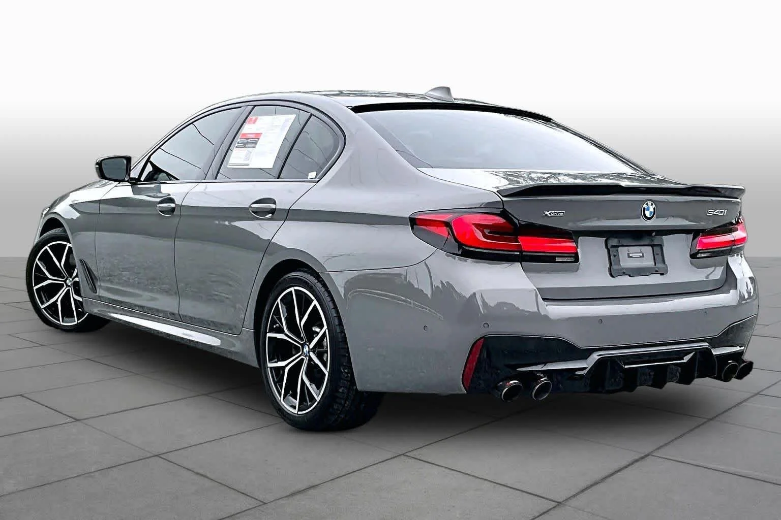 Used 2021 Bernina Grey Amber Effect Metallic BMW 540i xDrive image 12