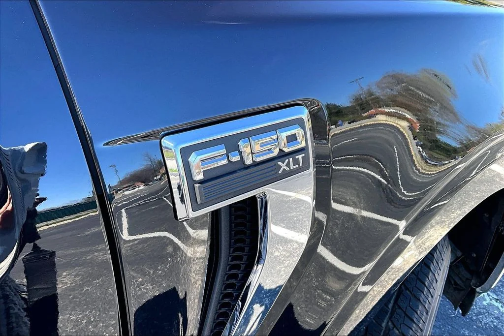 Certified Used 2022 Black Ford XLT image 25