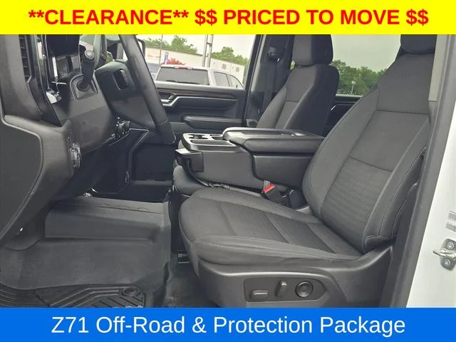Used 2024 White Chevrolet LT image 19