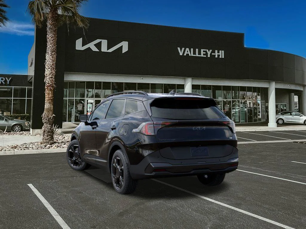 New 2027 Fusion Black Kia X-Line image 4