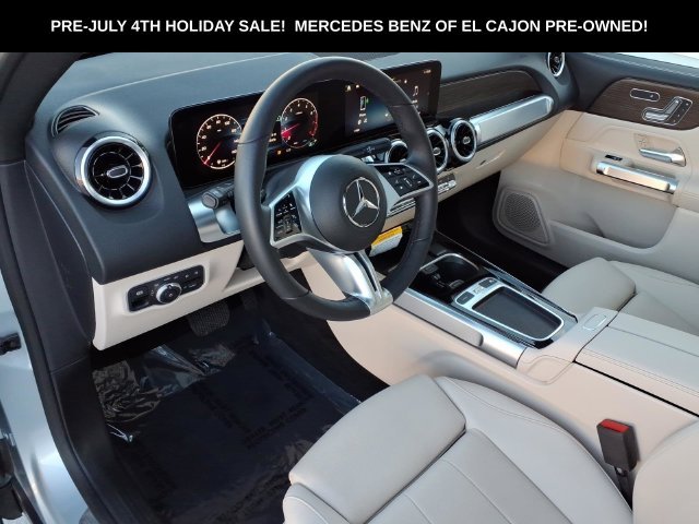 Used 2026 Silver Mercedes-Benz GLB 250 image 14