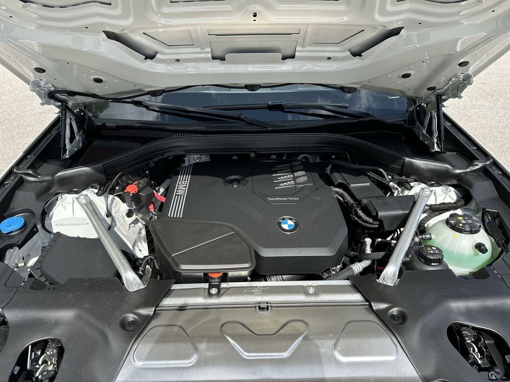 Used 2024 White BMW xDrive30i image 47