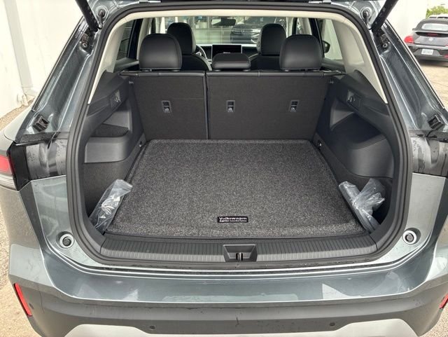 New 2026 Platinum Gray Volkswagen 2.0T SE image 5