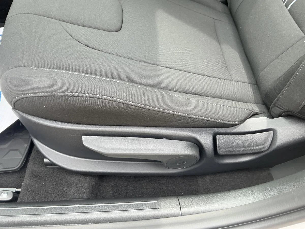 New 2026 Grey Hyundai Preferred image 17