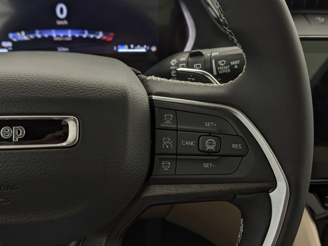 New 2026 Black Jeep Limited - - 4x4 - Panoramic Sunroof - Luxury Tech II - 9 Amplified Speakers - Remote Start & More! image 18