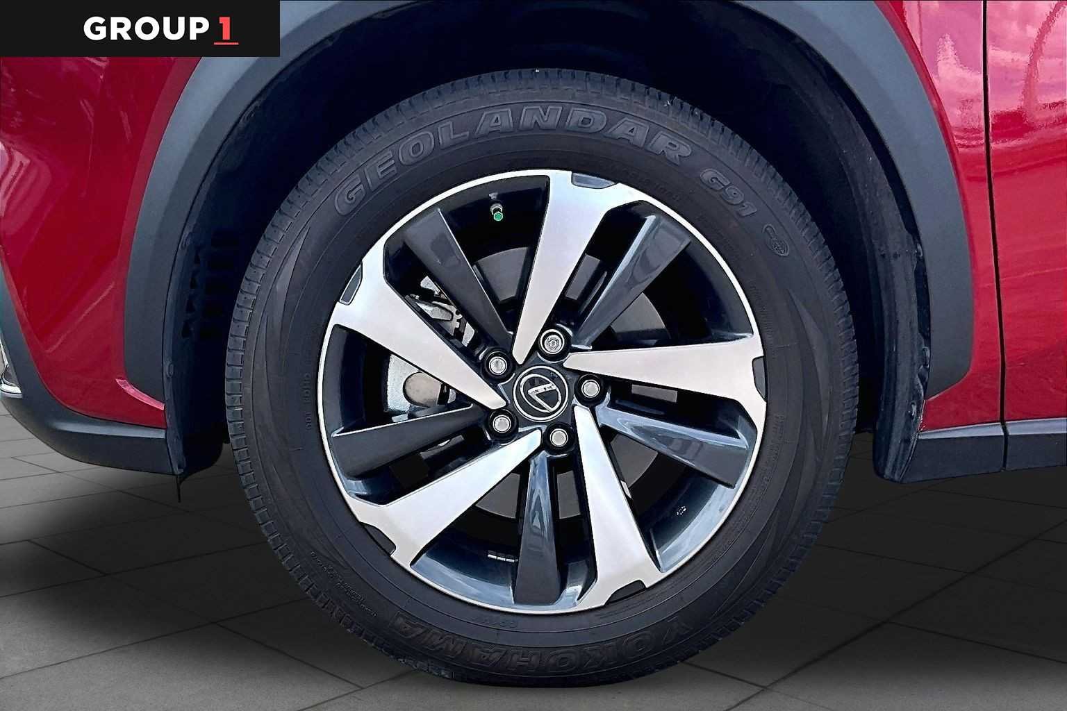 Certified Used 2020 Matador Red Mica Lexus  image 9