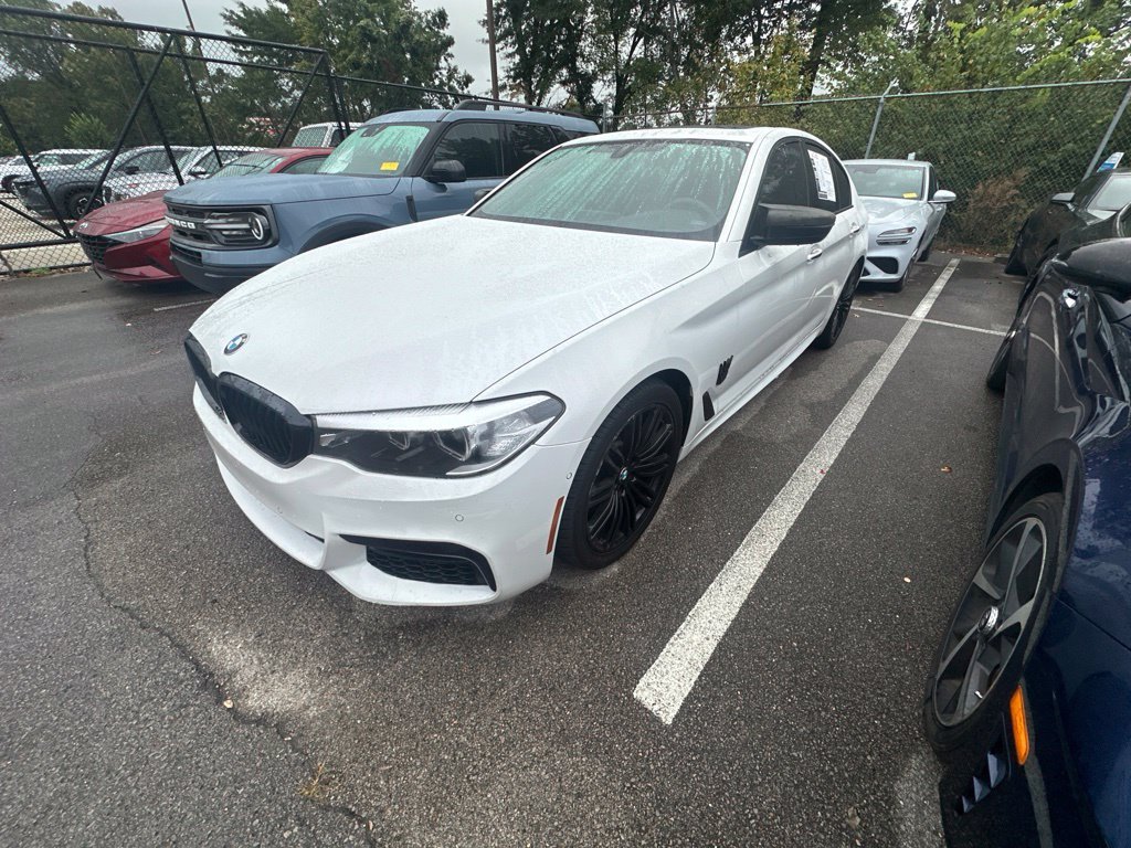 Used 2018 White BMW 540i image 3