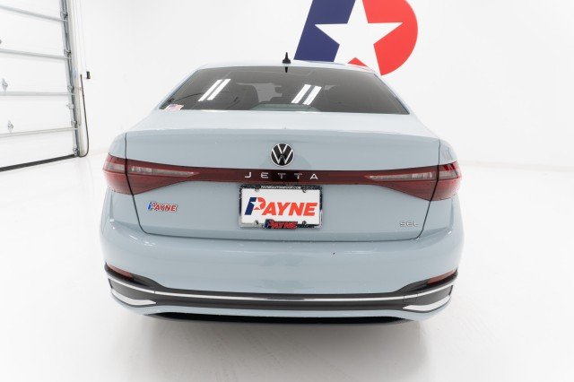 Used 2025 Monument Gray Volkswagen SEL image 6