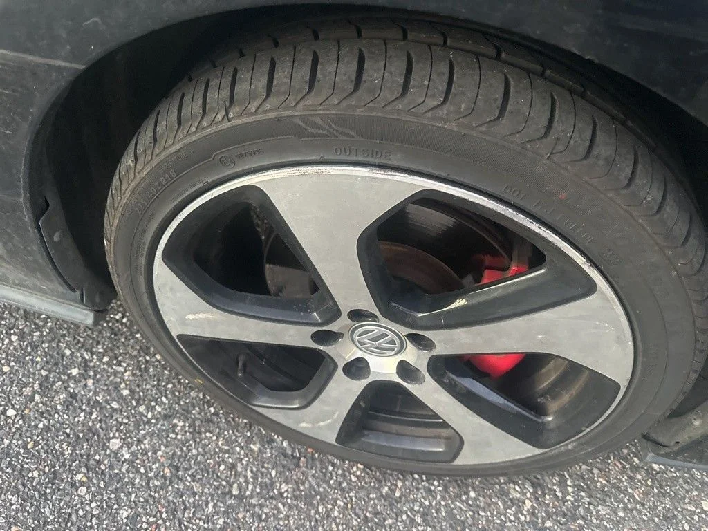 Used 2017 Black Volkswagen S image 13