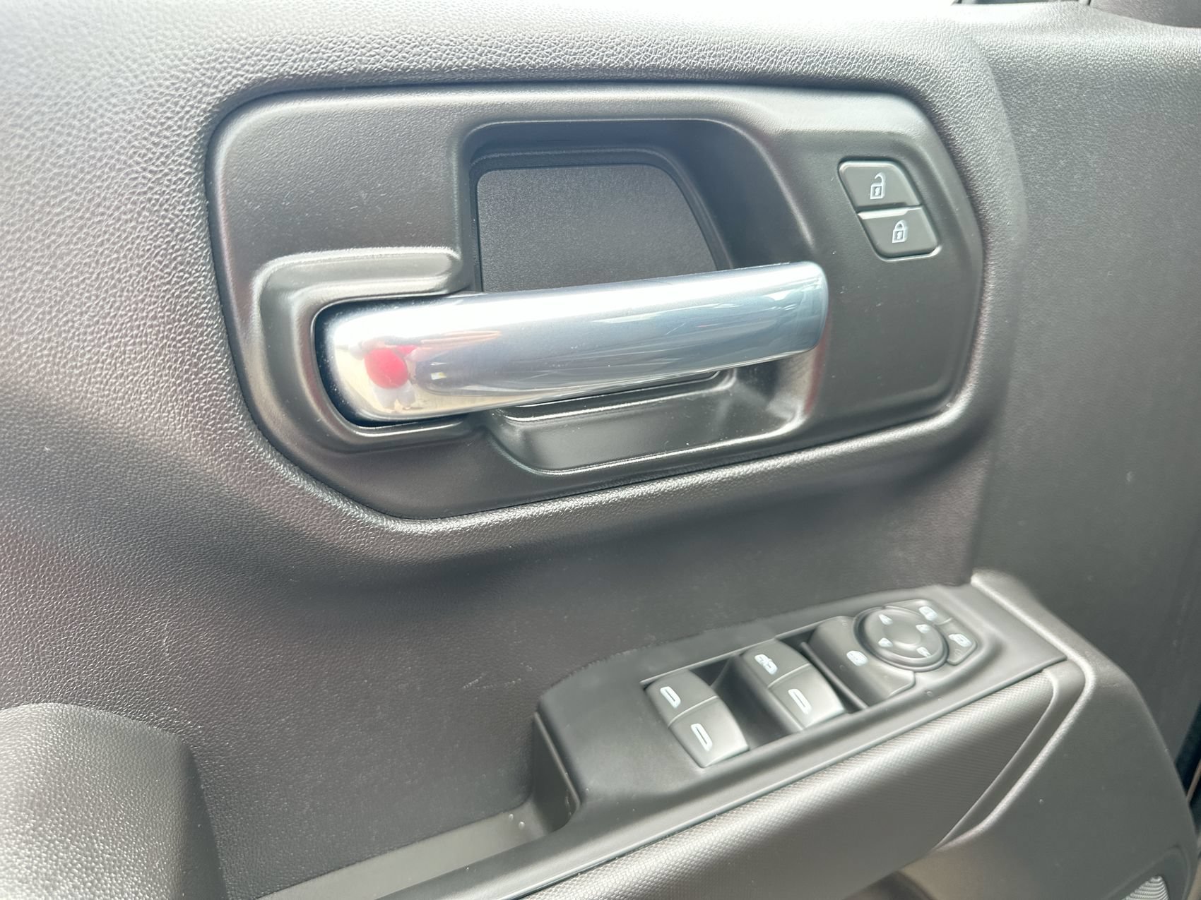 Used 2025 Black Chevrolet Custom image 13
