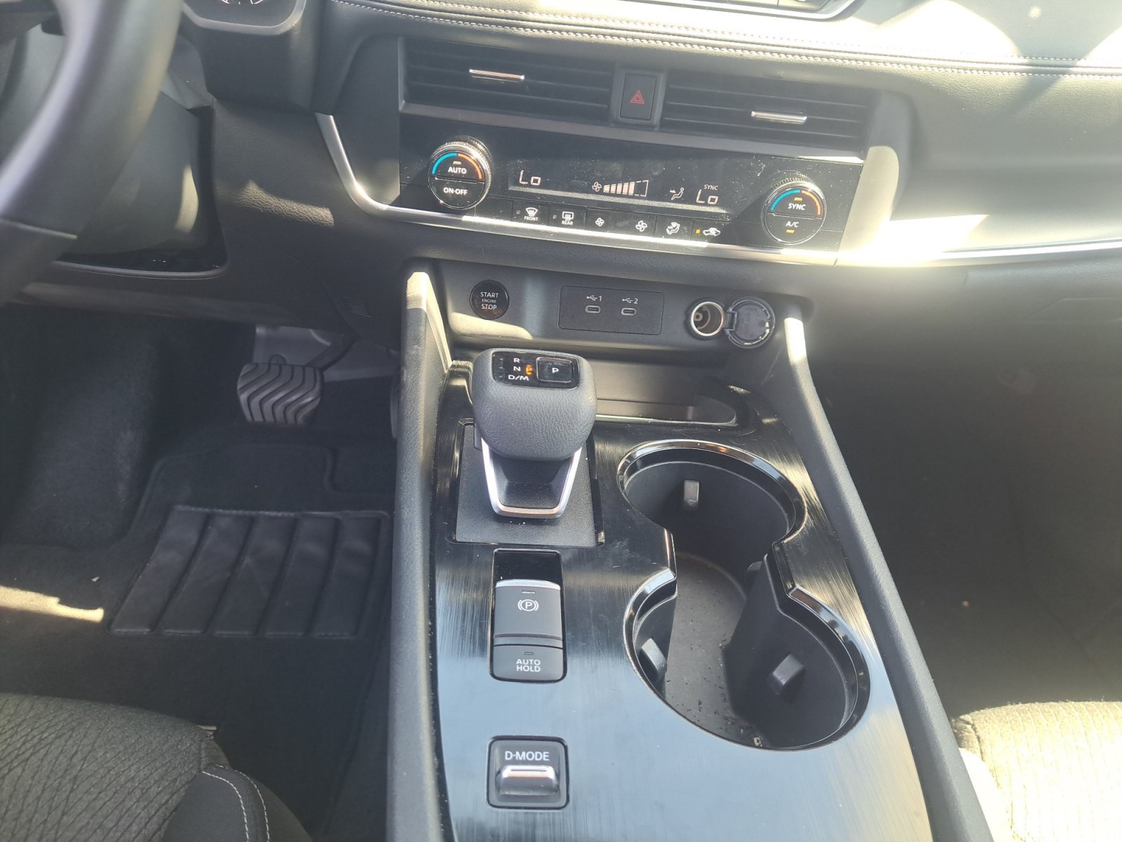 Used 2025 Brilliant Silver Metallic Nissan SV image 20