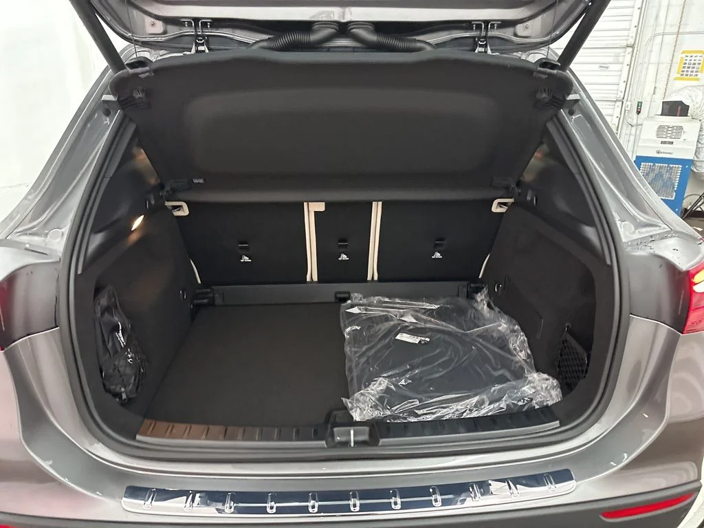 Used 2026 Gray Mercedes-Benz GLA 250 image 25