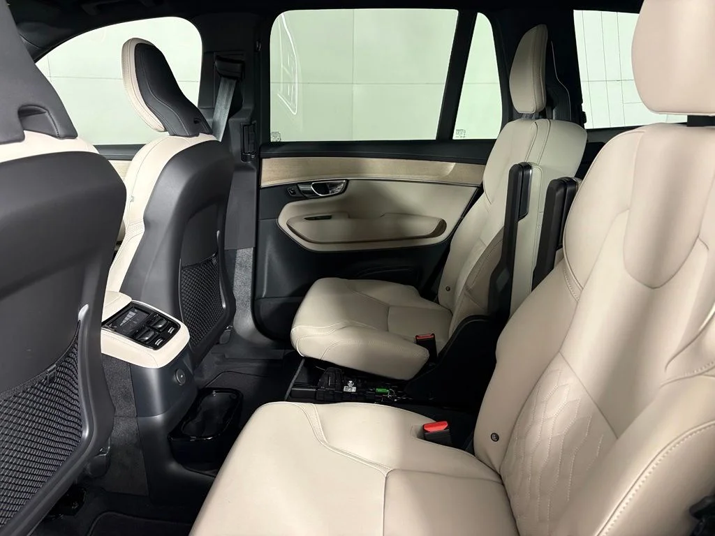 New 2026 Denim Blue Metallic Volvo Plus image 37