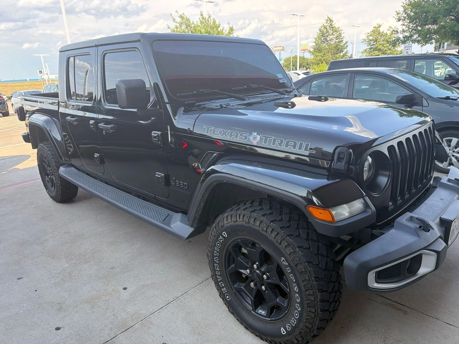 Used 2022 Black Jeep Sport image 23