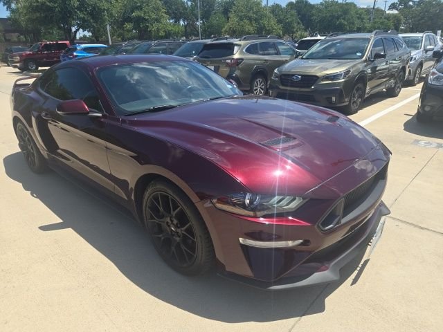 2018 Ford Mustang EcoBoost Coupe Premium's photo
