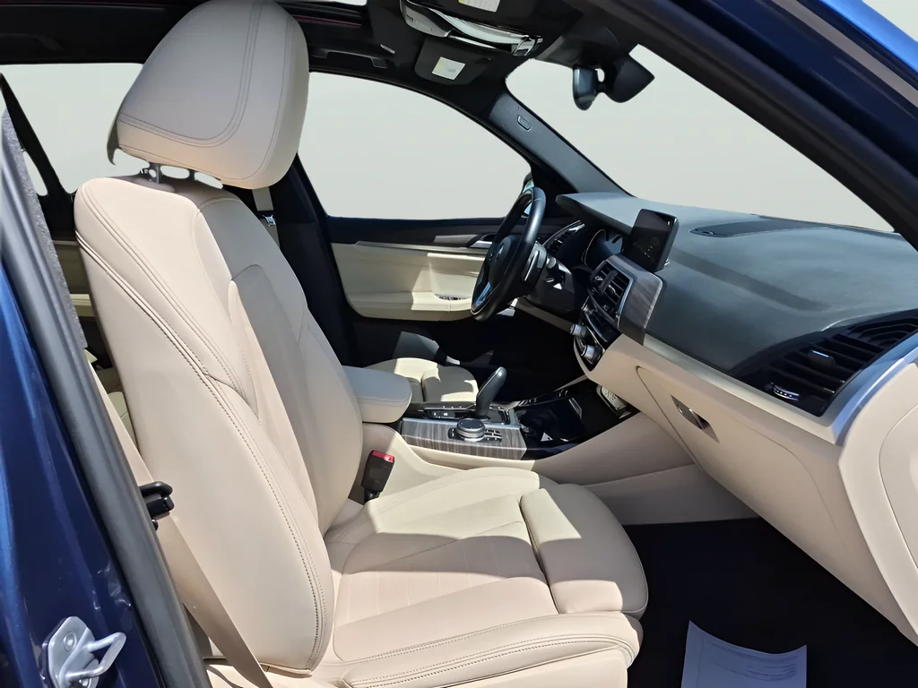Used 2019 Blue BMW xDrive30i image 43