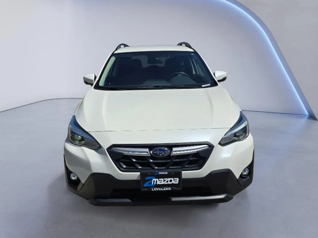 Used 2023 Crystal White Pearl Subaru Limited image 8