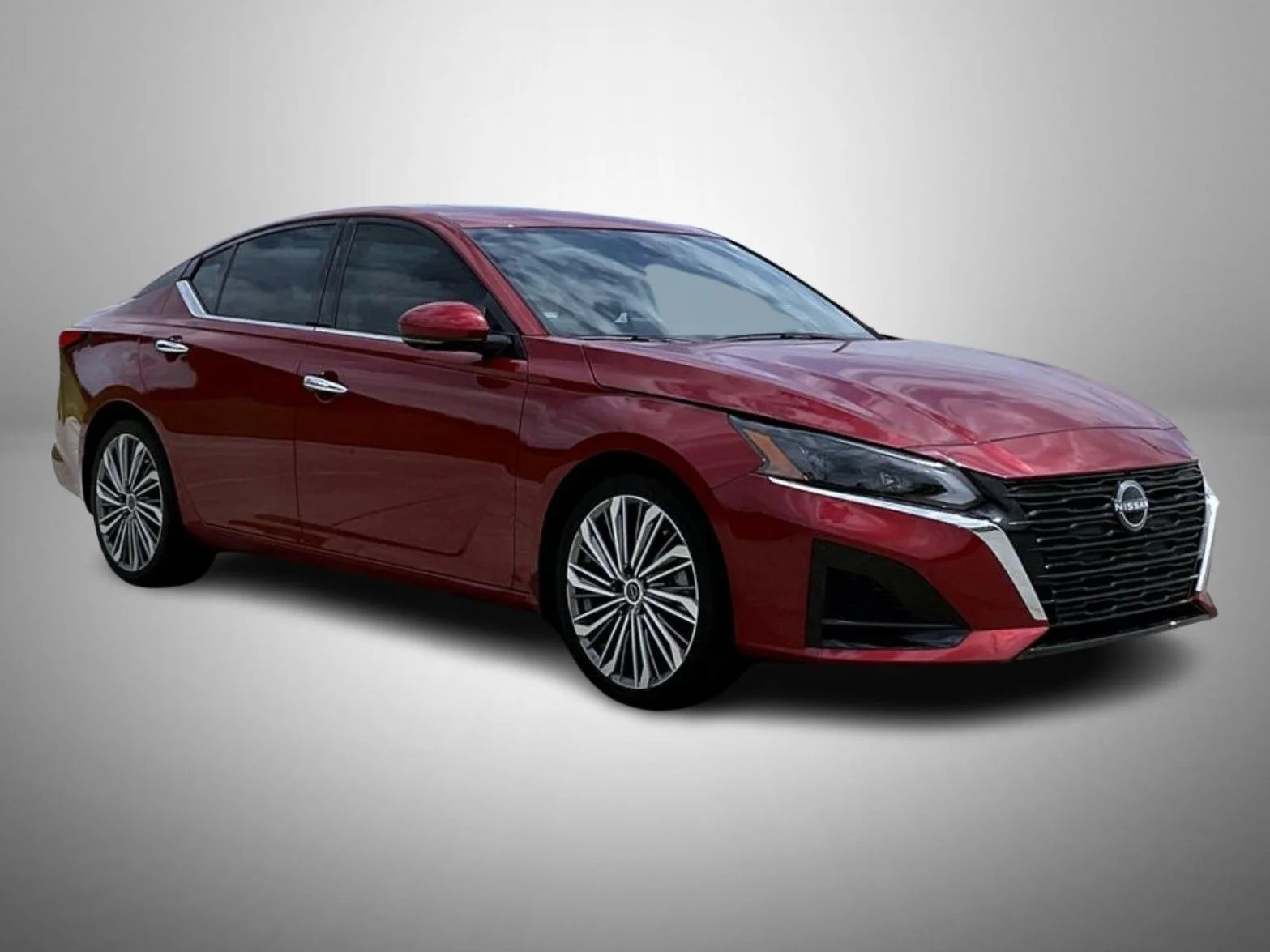 Used 2023 Red Nissan 2.5 SL image 3