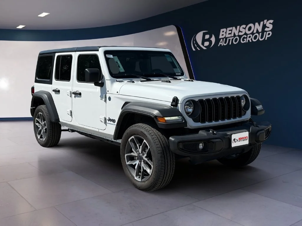 New 2025 White Jeep Sport S 4xe image 7