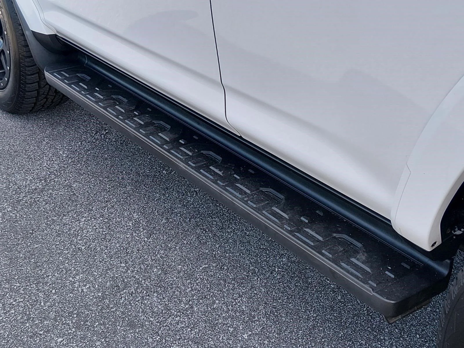 Used 2019 Super White Toyota SR5 image 22