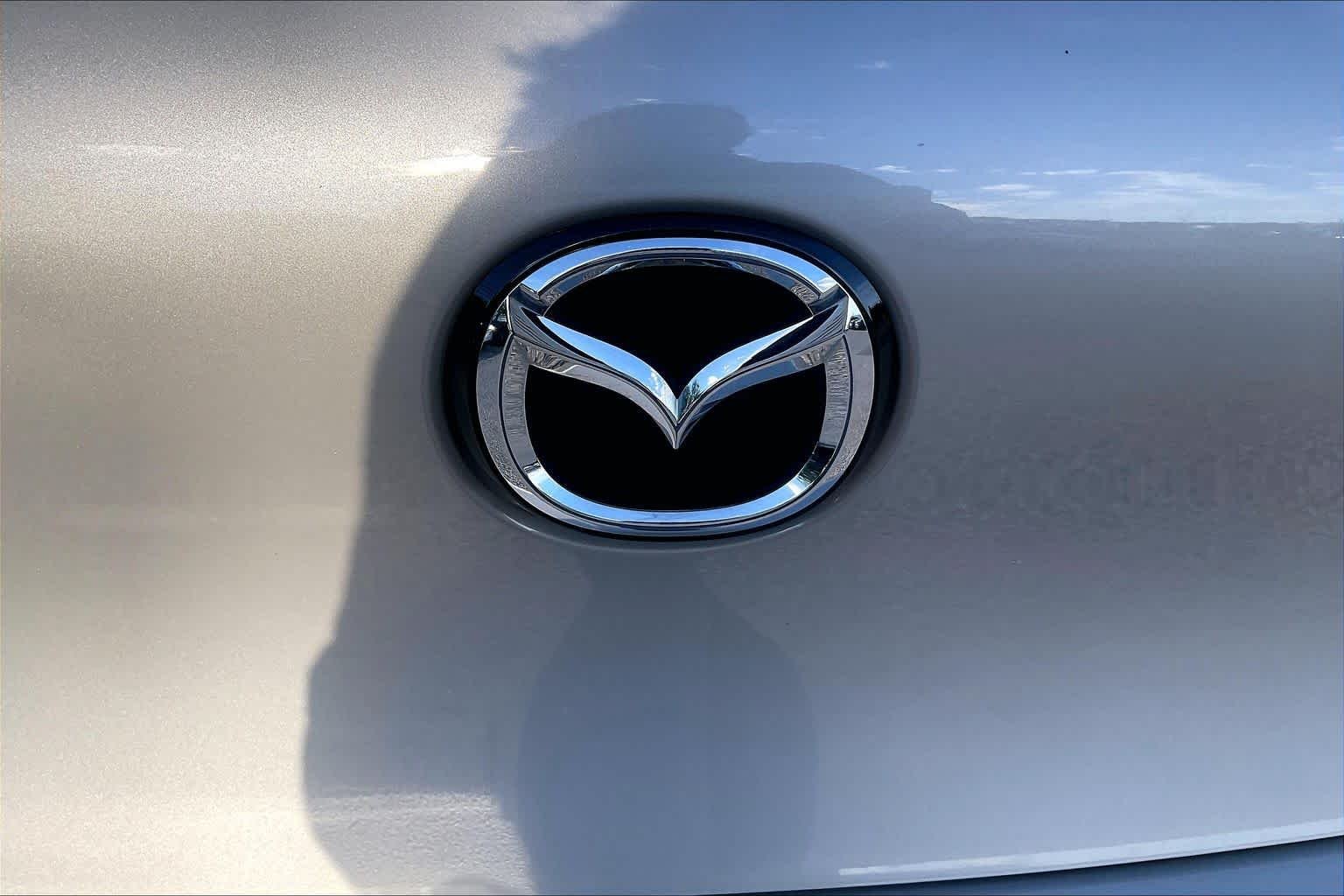 Used 2025 Platinum Quartz Metallic Mazda 2.5 S Select Sport image 30