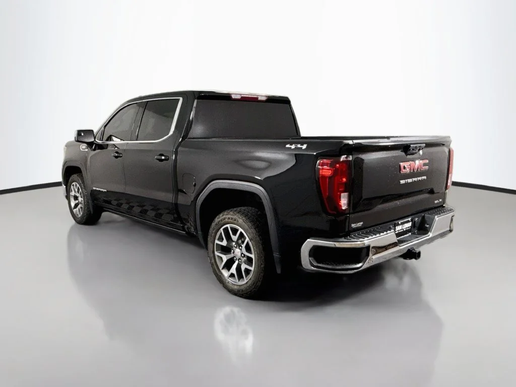 Used 2023 Black GMC SLE image 5