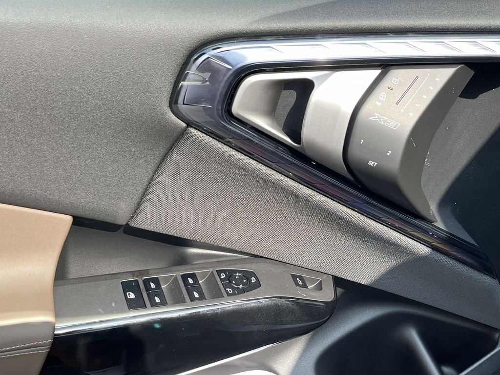 2026 BMW X3 30 - Photo 13