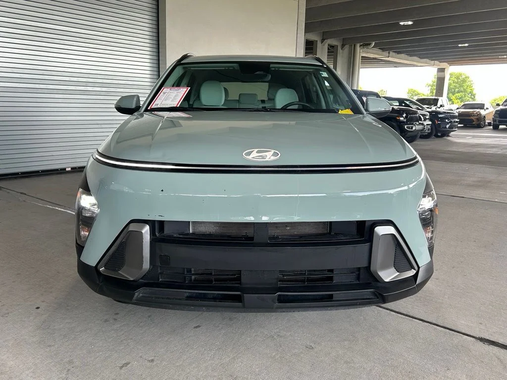 Used 2024 Mirage Green Hyundai SEL image 1