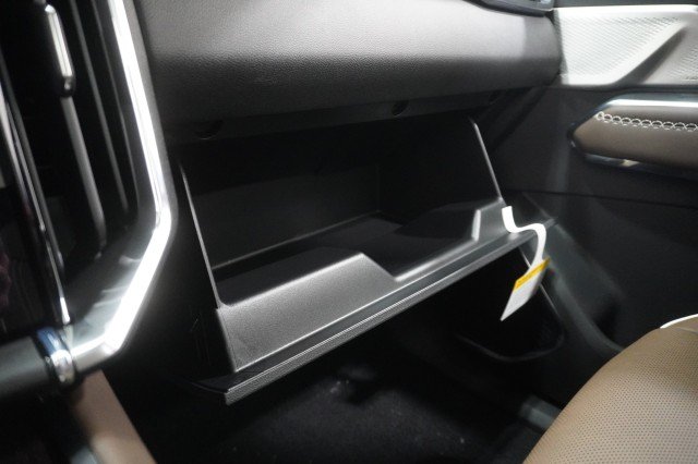 2027 GMC Acadia Denali Ultimate - Photo 44