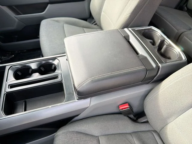 Used 2024 Silver Metallic Ford XLT image 23