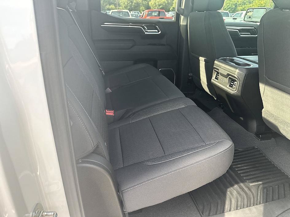 Used 2023 Summit White Chevrolet RST image 18