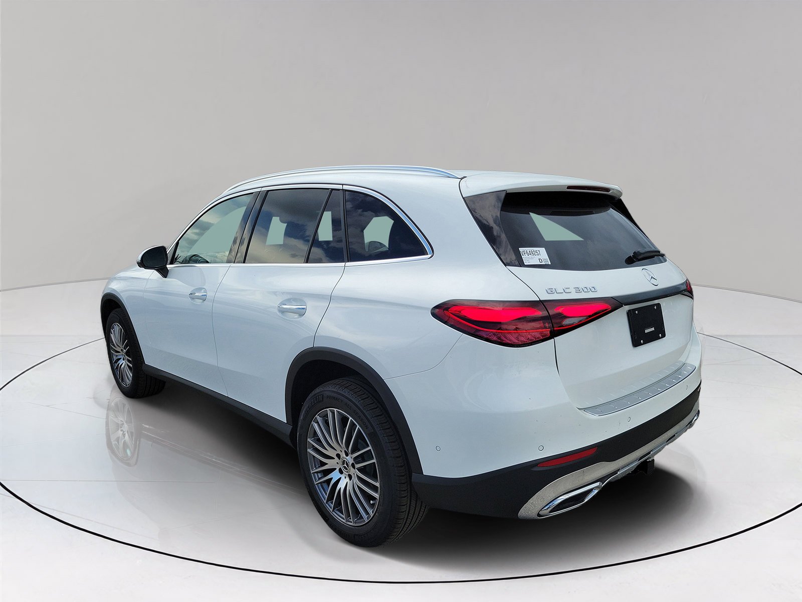 New 2027 Polar White Mercedes-Benz GLC 300 image 34