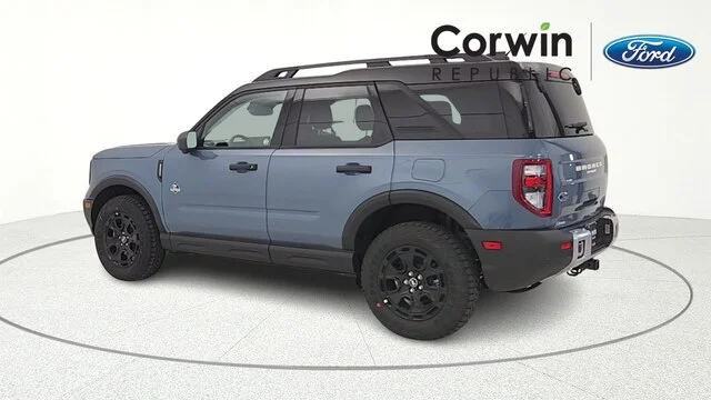 New 2025 Azure Gray Metallic Tri-Coat Ford Outer Banks® image 29