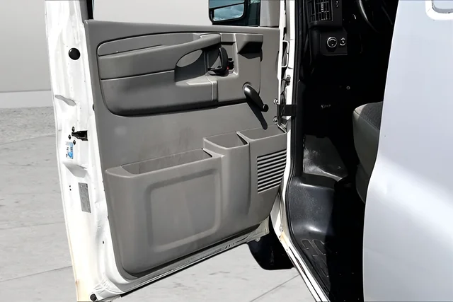 Used 2012 White GMC Work Van image 14