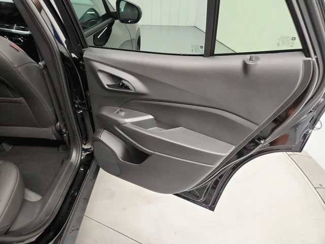 New 2026 Mosaic Black Metallic Chevrolet 2RS image 31
