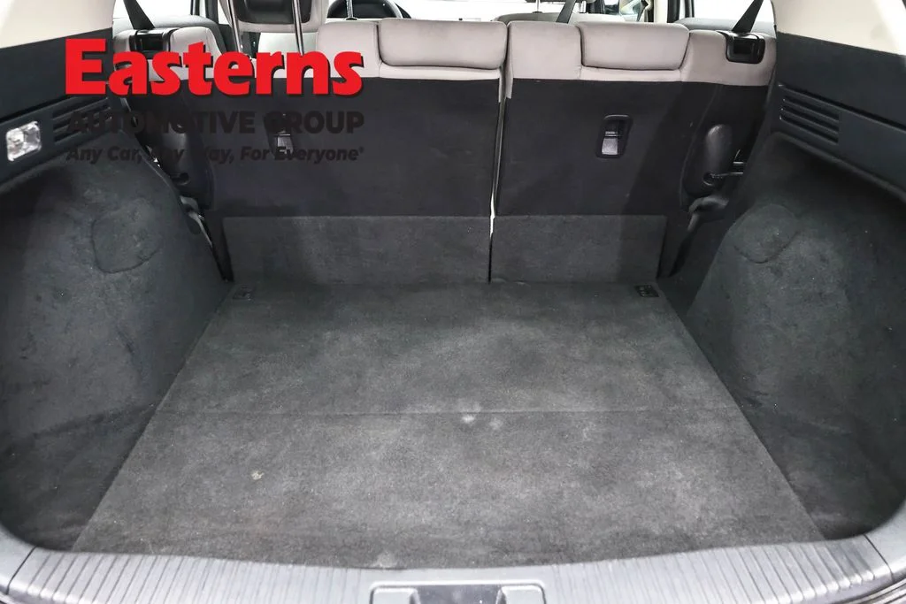 Used 2021 White Honda LX image 9
