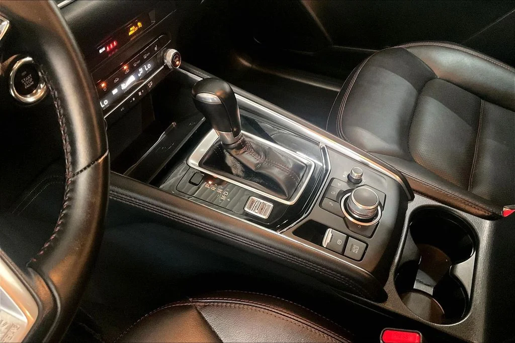 Used 2025 Gray Mazda 2.5 S Carbon Edition image 17