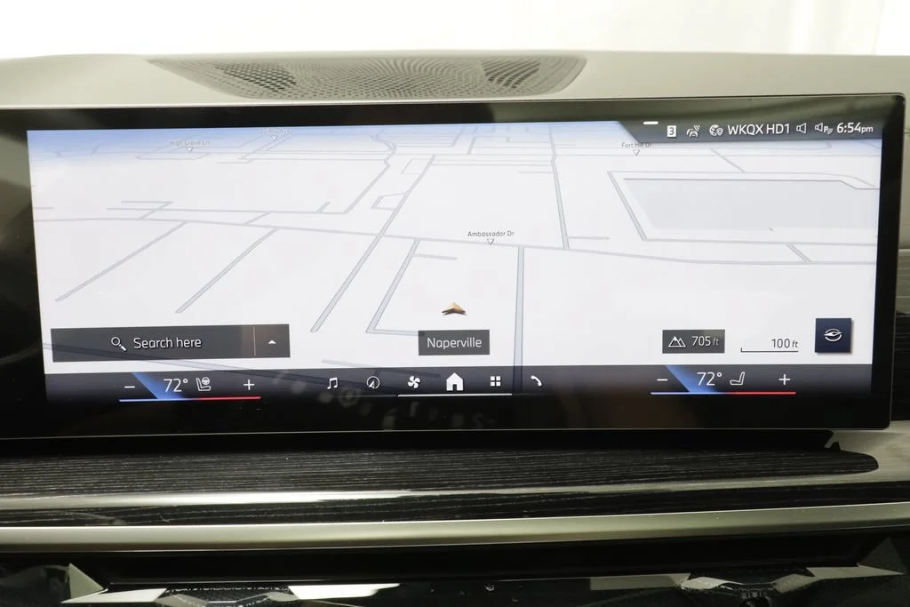 New 2027 BLACK SAPPHIRE BMW xDrive40i image 11