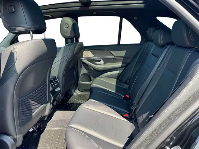 New 2026 Black Mercedes-Benz GLE 450 image 11