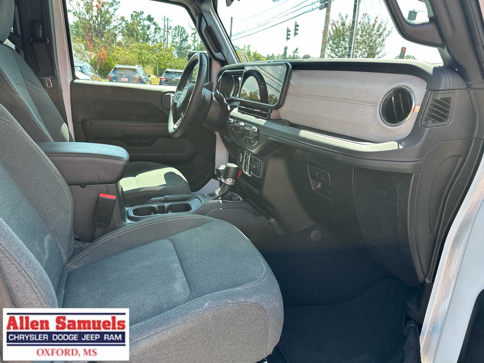 Certified Used 2025 Bright White Clearcoat Jeep Sahara image 41