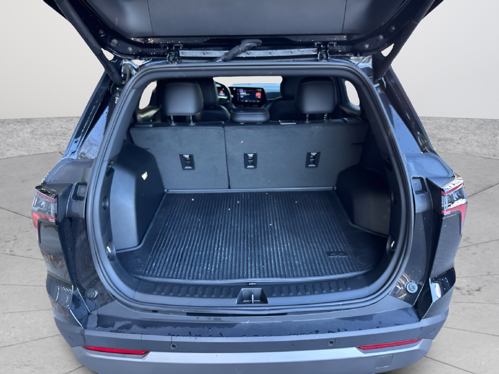 Used 2026 Black Chevrolet LT image 36