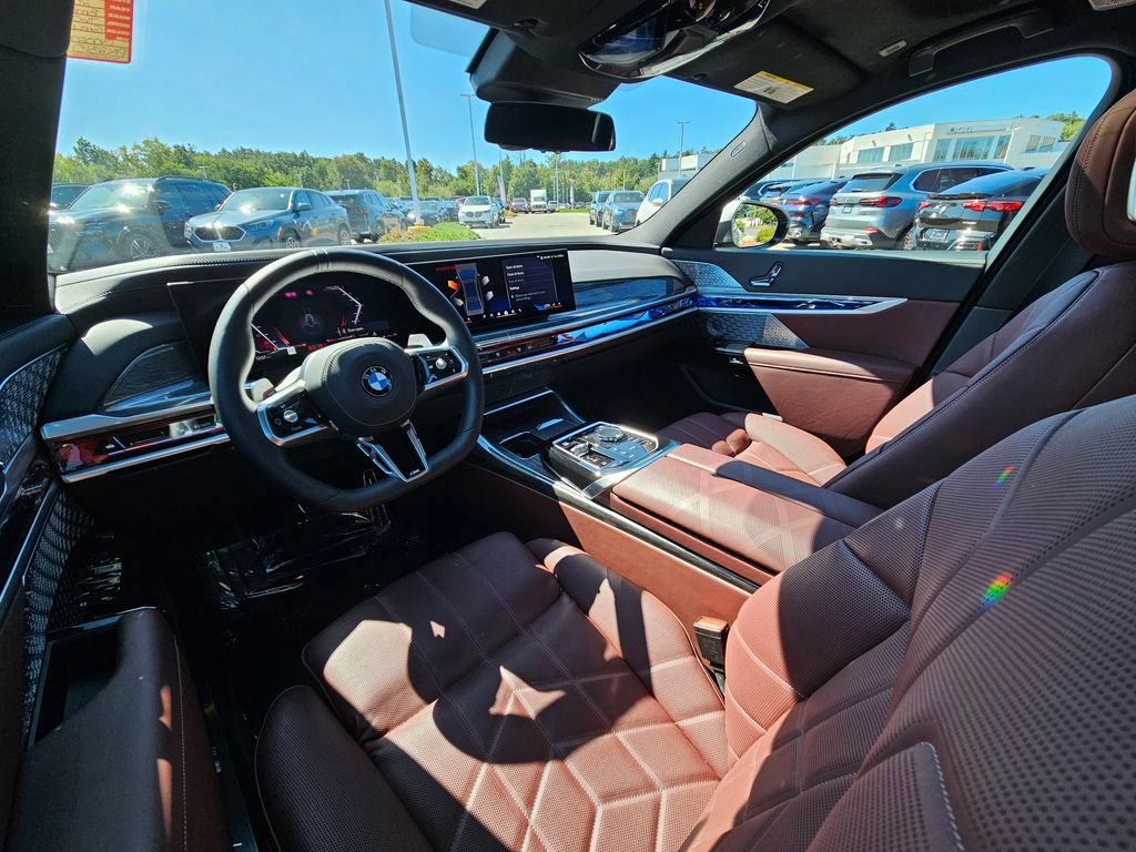 Certified Used 2025 Frozen Pure Grey Metallic BMW 760i xDrive image 32