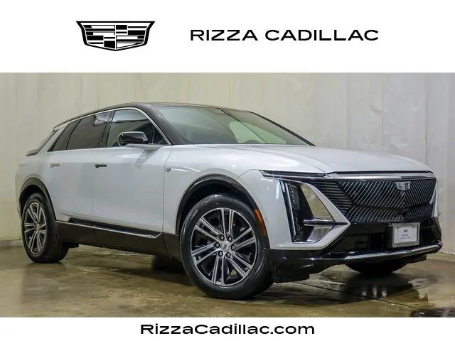 2025 Cadillac LYRIQ Luxury 2