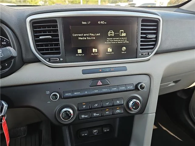 Used 2022 Sparkling Silver KIA LX Front-wheel Drive image 16