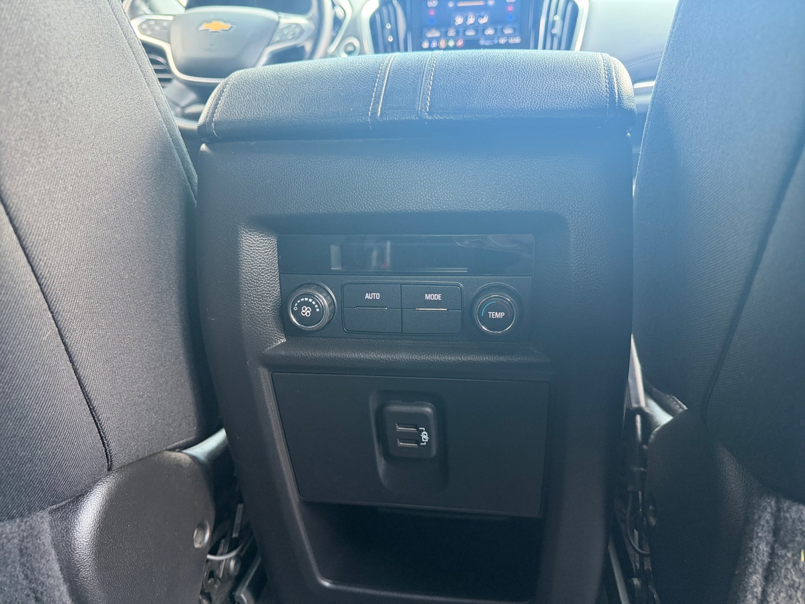Used 2022 Summit White Chevrolet LT Cloth image 35