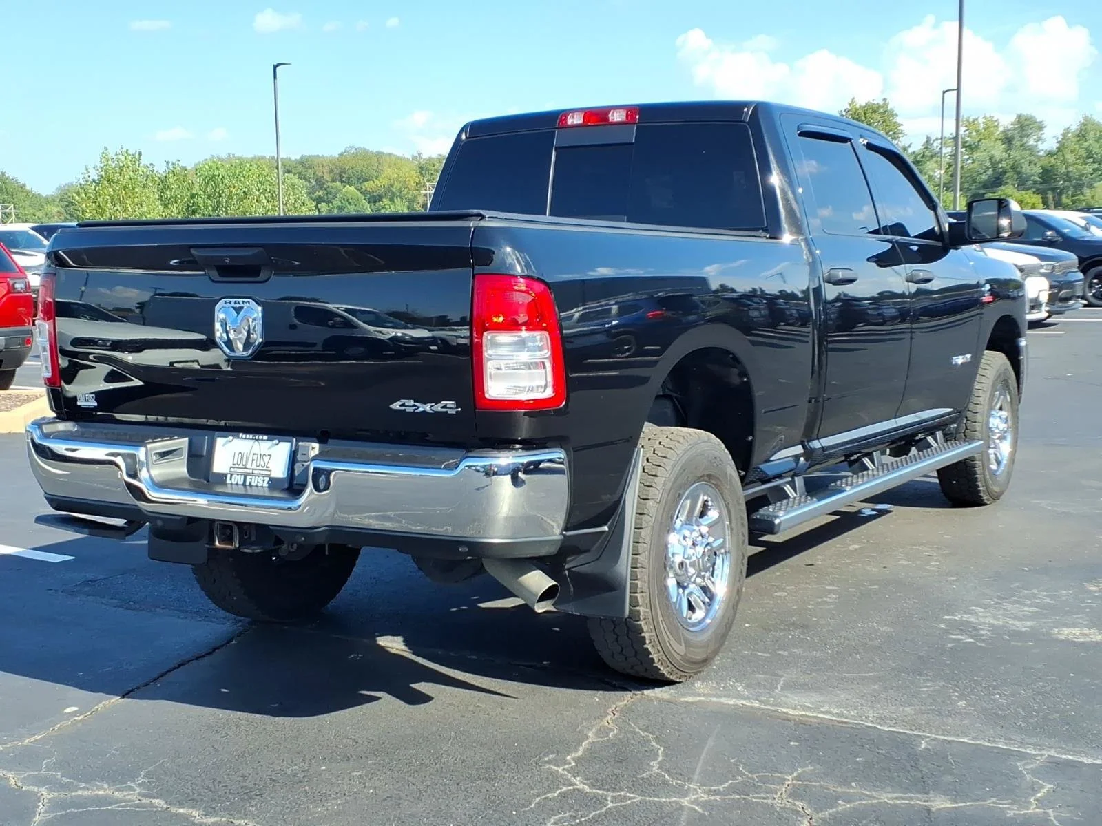 Used 2022 Diamond Black Crystal Pearlcoat Ram Tradesman image 27