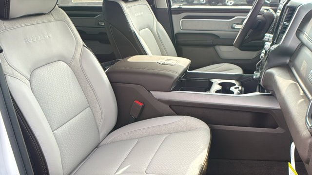 New 2026 Ivory White Tri-Coat Pearl-Coat Exterior Paint RAM Laramie image 15
