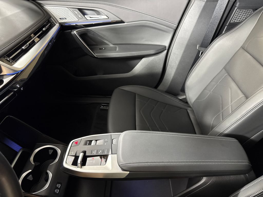 2025 BMW X1 28i - Photo 20